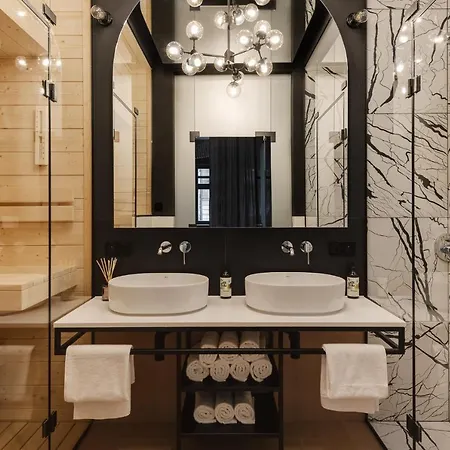 Larry Bird Old Town By Willywalls 크라쿠프